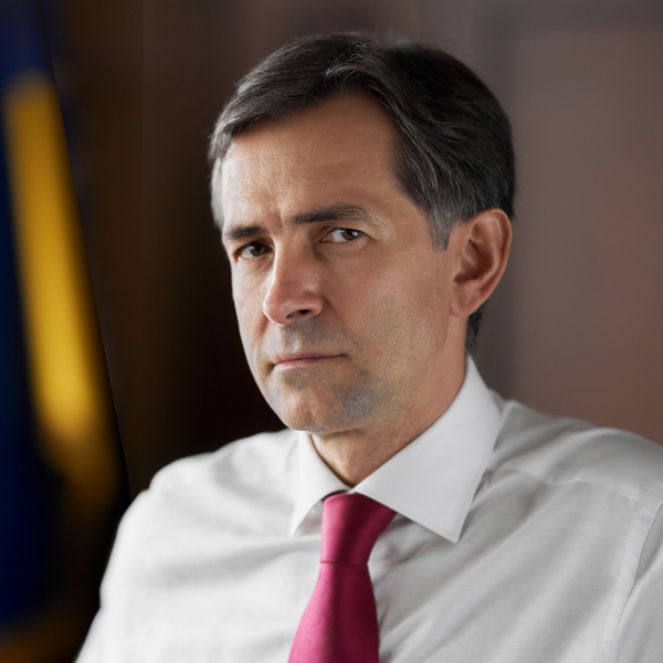 Лідер комітету