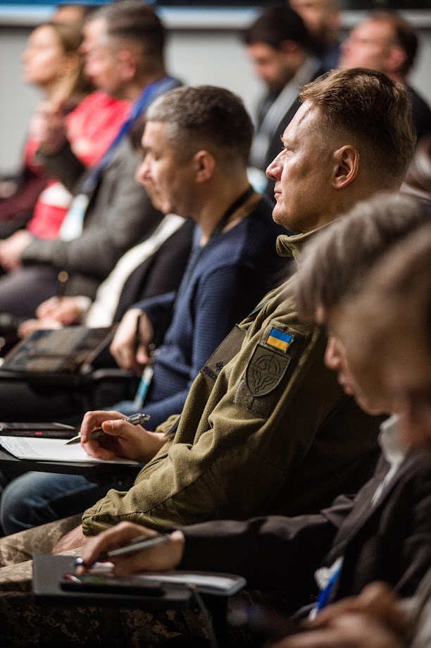 6b7fe5c4 1f4d 4459 a161 0d73a81080a5