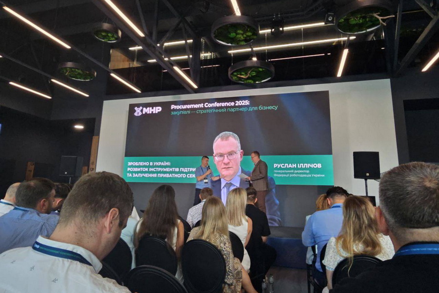 523117733 135208 900