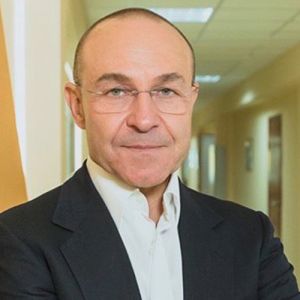 Валентин Шеветовський